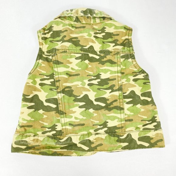 3/$25 Little Lass Kids Camo Vest with Rose Embroidery - Size 3T - Picture 3 of 5